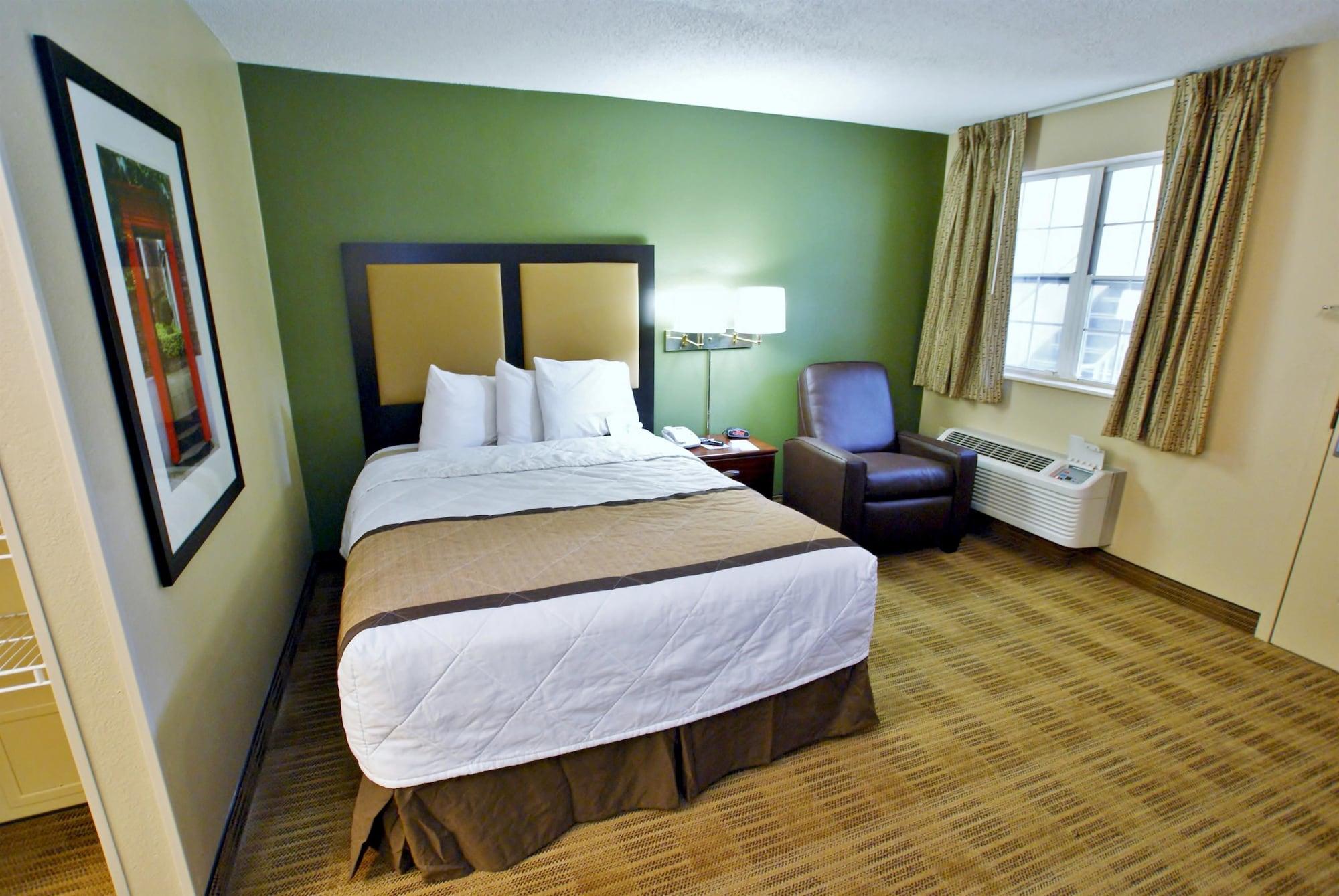 Mainstay Suites Knoxville - Cedar Bluff Экстерьер фото