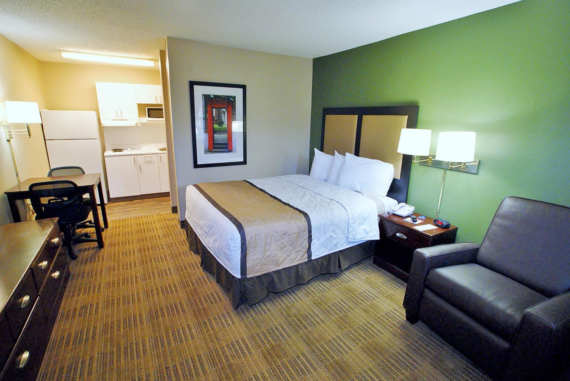 Mainstay Suites Knoxville - Cedar Bluff Экстерьер фото